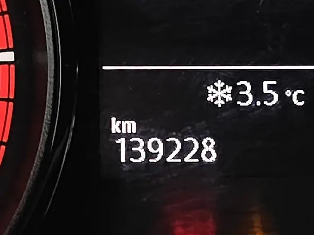 MAN TGE 3.180 2023 Diesel 9