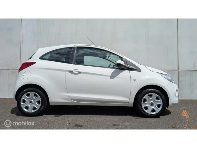 Ford Ka 1.2 Style start/stop 2015 Benzine 4