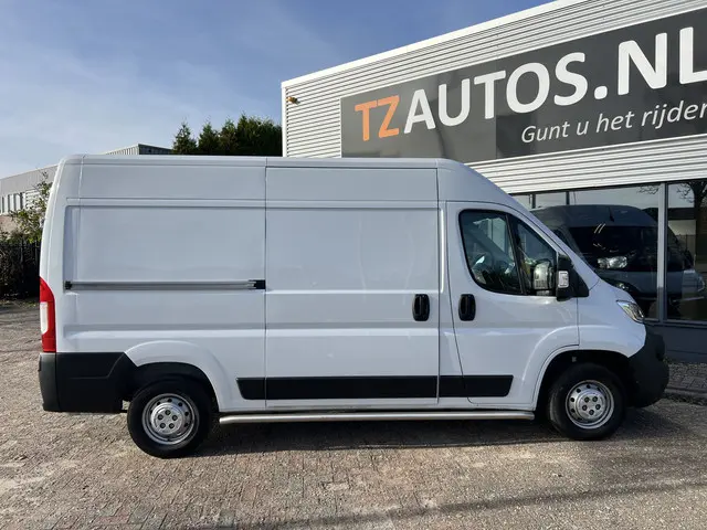 Opel Movano 2.2D 140 L2H2 3.5t 2023 Diesel 27