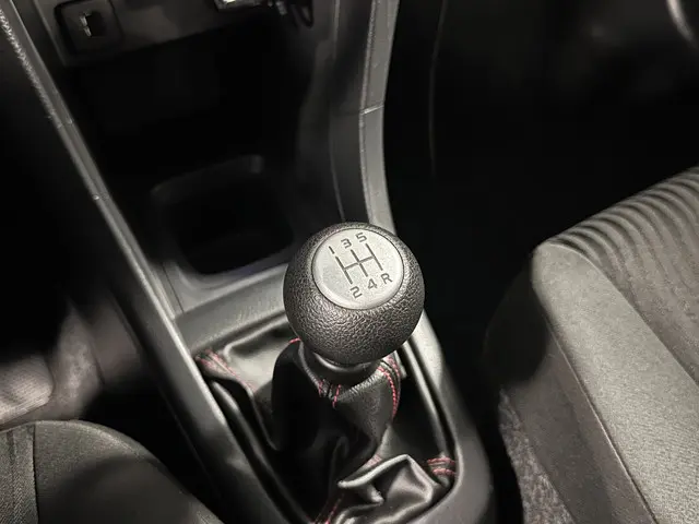 Suzuki Swift 1.2 Bandit EASSS 2013 Benzine 20