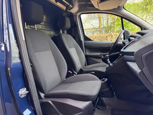 Ford Transit Connect 1.0 Ecoboost L1 2017 Benzine 14