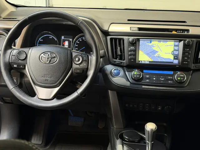 Toyota RAV4 2.5 Hybrid Executive 2018 Hybride Benzine 6