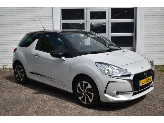 DS DS 3 PureTech 82 Business 2016 Benzine 12