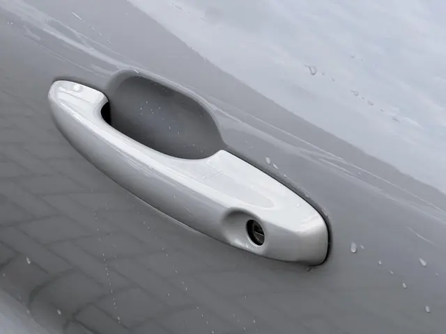 Ford Kuga 2.5 PHEV Sound Edition 2026 Hybride Benzine 35