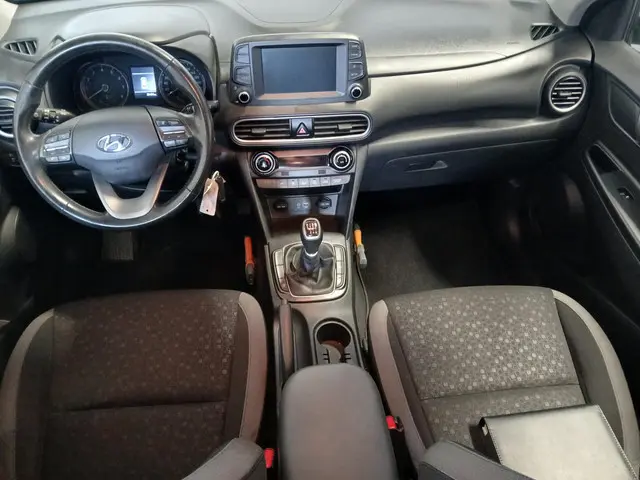 Hyundai Kona 1.0T Comfort - Front Schade - BPM 2017 Benzine 10