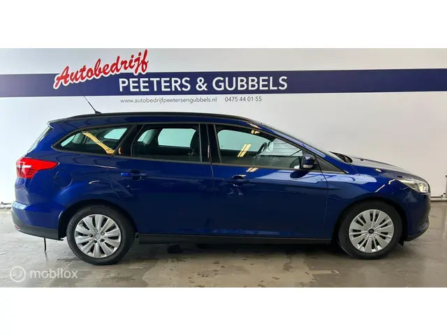 Ford Focus Wagon 1.0 Trend Edition 2015 Benzine 2