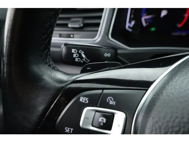 Volkswagen T-Roc 1.5 TSI 150 PK Sport (DSG) 2019 Benzine 11