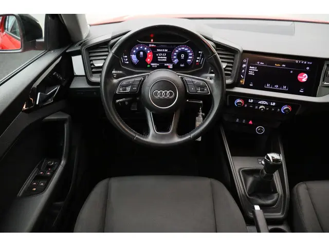Audi A1 Sportback 25 TFSI epic 2020 Benzine 18