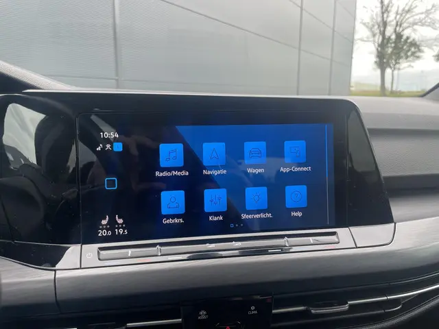 Volkswagen Golf 1.5 eTSI R-Line 2020 Benzine 14