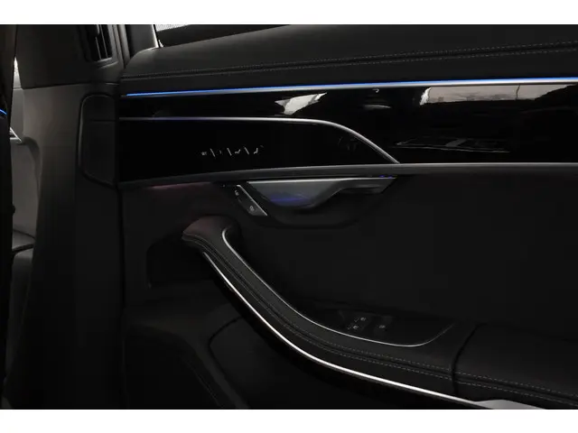 Audi A8 60 TFSI e quattro 2022 Hybride Benzine 28