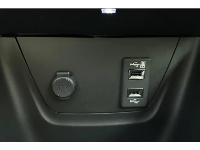 Opel Crossland X 1.2 Turbo Innovation 2019 Benzine 24