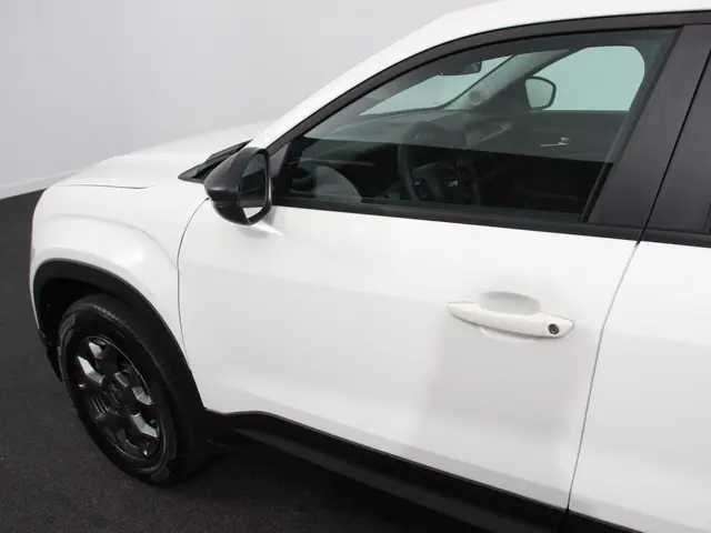 Jeep Avenger Longitude 54 kWh Automaat 2024 Elektrisch 25