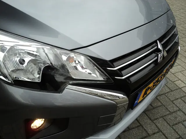Mitsubishi Space Star 1.2 Intense 2022 Benzine 17
