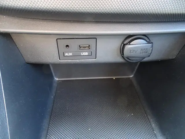 Hyundai i10 1.0i Comfort AIRCO/BT/CRUISE 2019 Benzine 18