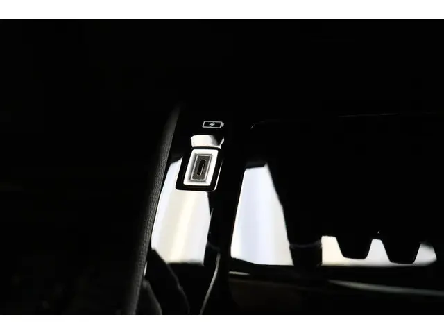 Peugeot e-208 EV GT 350 50 kWh 2023 Elektrisch 31