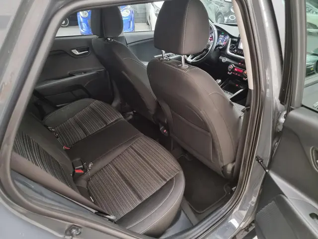 Kia Stonic 1.0 T-GDi MHEV DynamicPlusLine 2022 Benzine 13