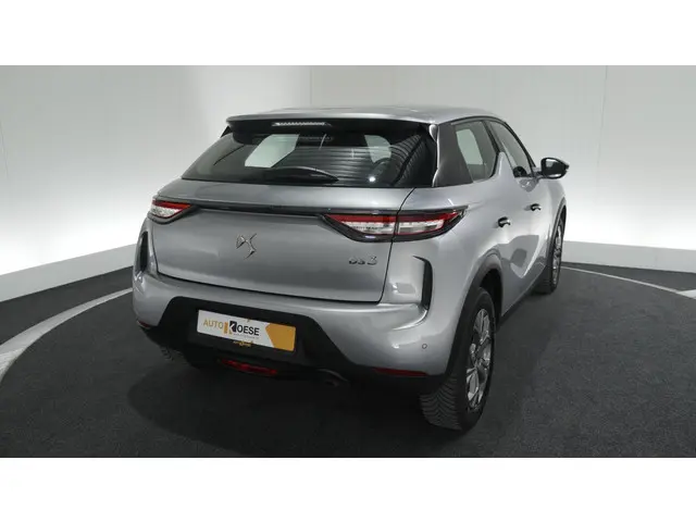 DS DS 3 Crossback PureTech 100 Montmartre 2022 Benzine 49