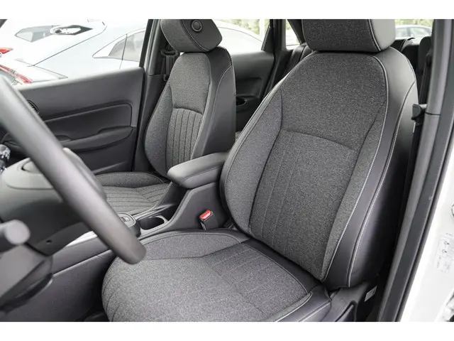 Honda Jazz 1.5i e:HEV EXECUTIVE 2021 Hybride Benzine 8