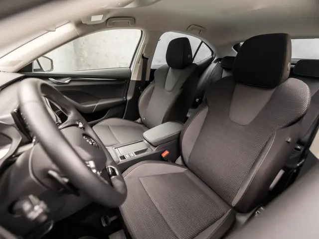 Škoda Octavia 1.0 e-TSI Sport 2023 Benzine 13