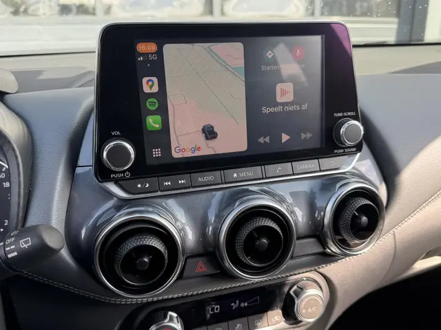 Nissan Juke 1.0 DIG-T N-CONNECTA 2020 Benzine 25
