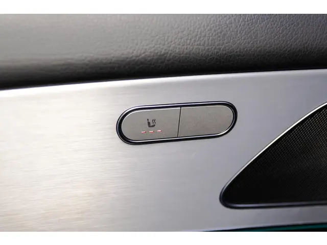 Mercedes-Benz GLE 350 e 4MATIC 2022 Hybride Benzine 31