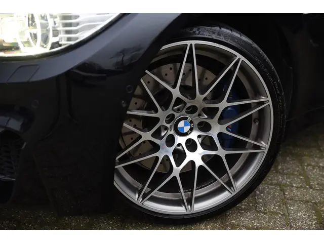 BMW M4 4-serie Coupé Competition 2017 Benzine 5