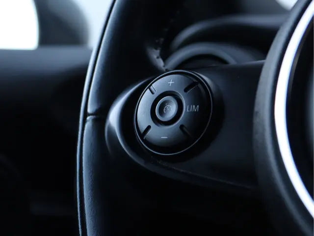 MINI Cooper 1.5 2018 Benzine 30