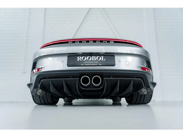 Porsche 911 4.0 GT3 Touring 2021 Benzine 5