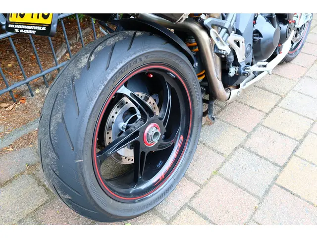 Triumph Speed Triple R 1050 ABS 2012 Benzine 16