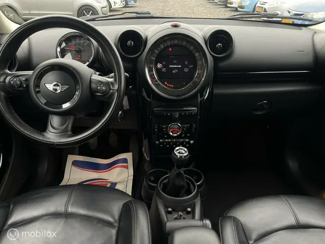 MINI Countryman 1.6 Cooper Knockout Edition 2015 Benzine 10