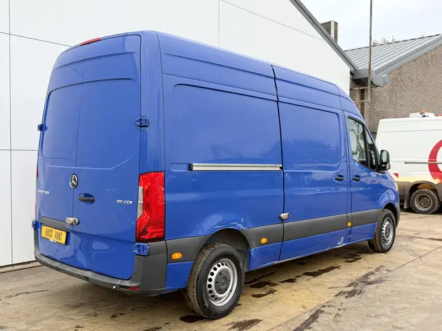 Mercedes-Benz Sprinter 311 2.2 CDI 2020 Diesel 3