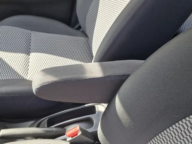 Nissan Micra Automaat 1.2 Connect Edition 2014 Benzine 14