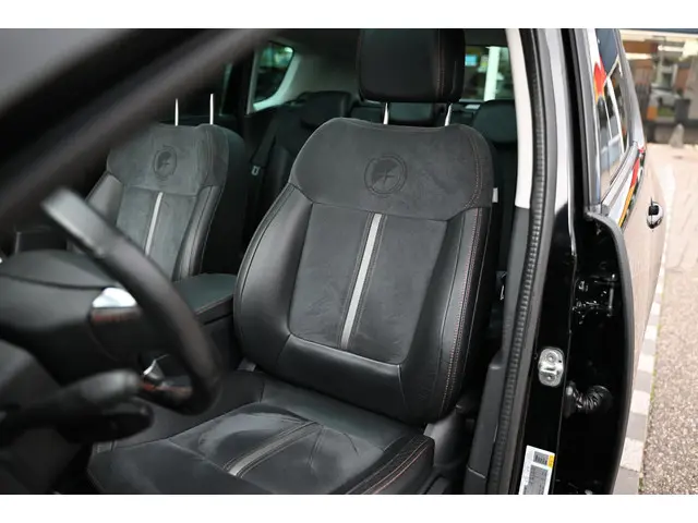 Peugeot 3008 1.6 THP Crossway 2015 Benzine 17