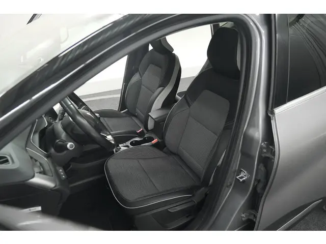 Renault Captur TCe 100 Intens 2020 Benzine 30