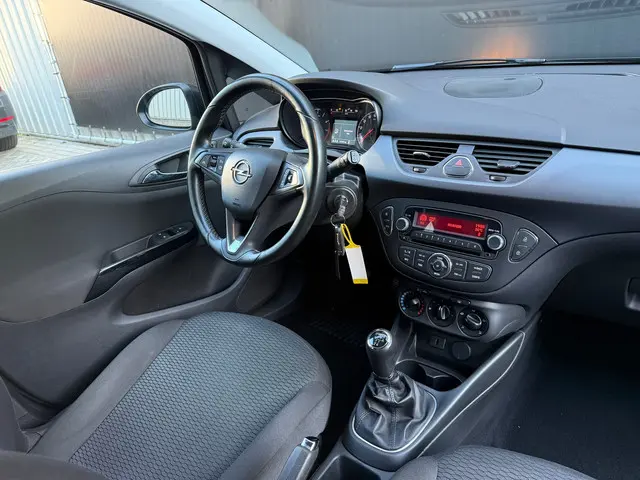 Opel Corsa 1.4 Edition 2017 Benzine 21