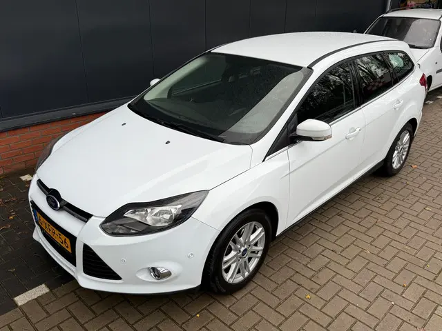 Ford Focus Wagon 1.0 EcoBoost Edition Plus 2014 Benzine 8