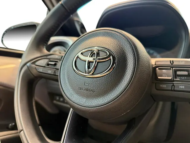 Toyota Aygo X 1.0 VVT-i MT JBL 2025 Benzine 34