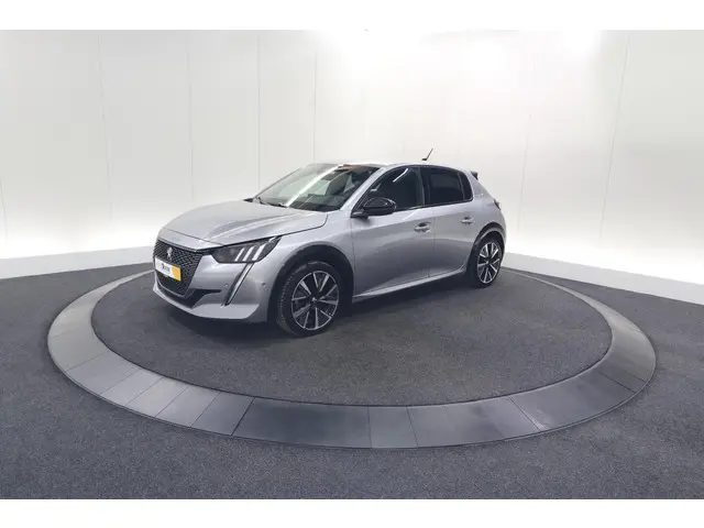 Peugeot 208 PureTech 131 EAT8 GT 2023 Benzine 73