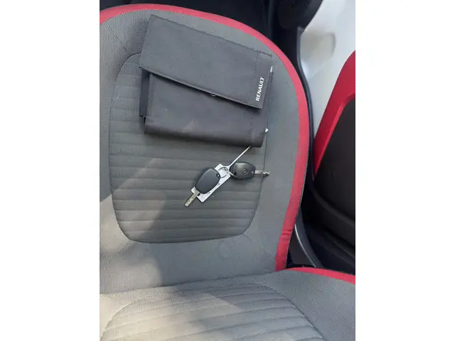 Renault Twingo 1.0 SCe Expression 2015 Benzine 10