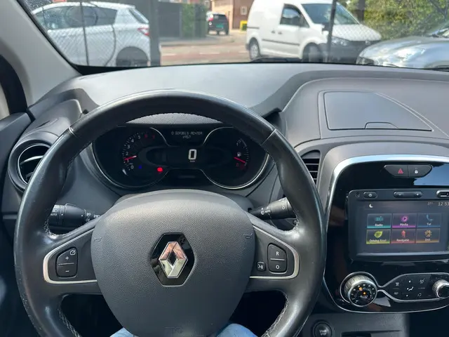 Renault Captur 0.9 TCe (90pk) Intens! LED! Navi! 2018 Benzine 18