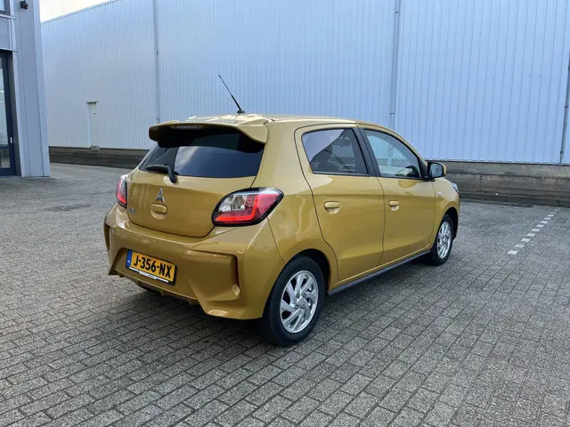 Mitsubishi Space Star 1.2 Active 2020 Benzine 57