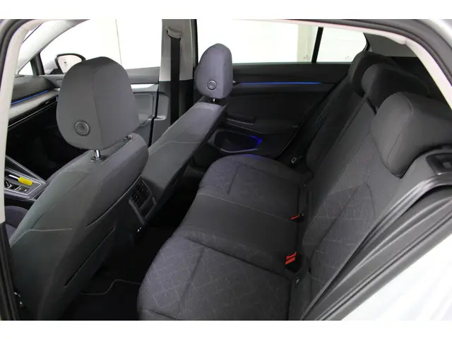 Volkswagen Golf 1.0 eTSI Life 2021 Hybride Benzine 10