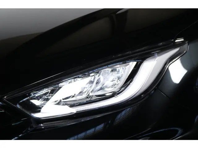 Toyota Yaris 1.6 GR Performance, AWD, 261PK 2023 Benzine 8