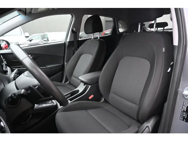 Hyundai Kona 1.6 GDI HEV Fashion 2022 Hybride Benzine 10