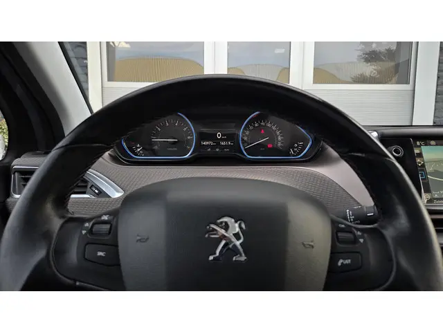 Peugeot 2008 1.2 PureTech Allure 2016 Benzine 14
