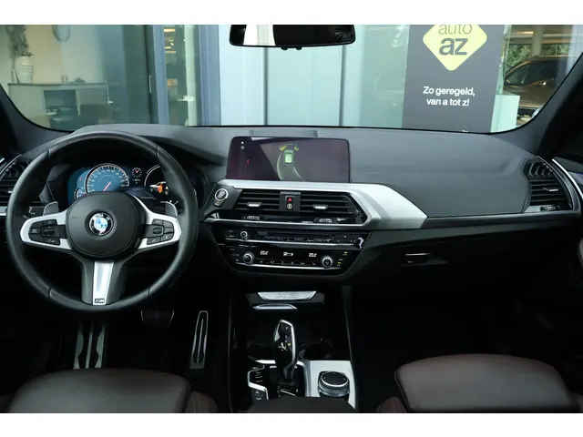 BMW X3 xDrive20i High Executive 2018 Benzine 16