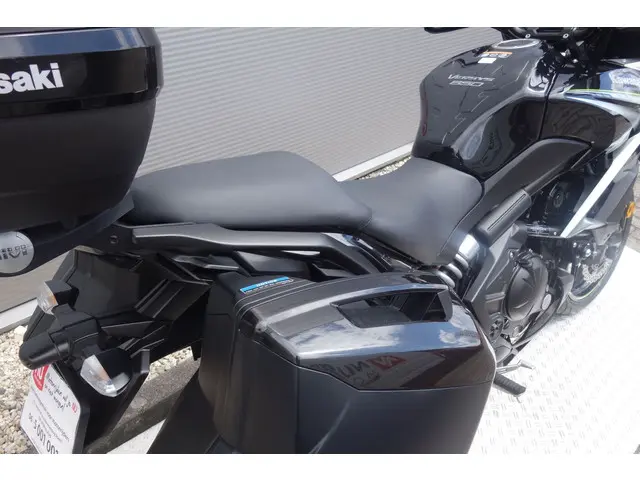 Kawasaki Versys 650 GRAND TOURER 2019 Benzine 12