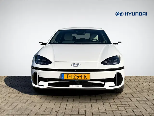 Hyundai IONIQ 6 2