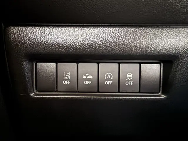 Suzuki Swift 1.0 Stijl Smart Hybrid 2018 Benzine 31