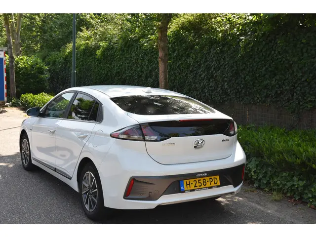 Hyundai IONIQ Comfort EV 38 kWh 2020 Elektrisch 5